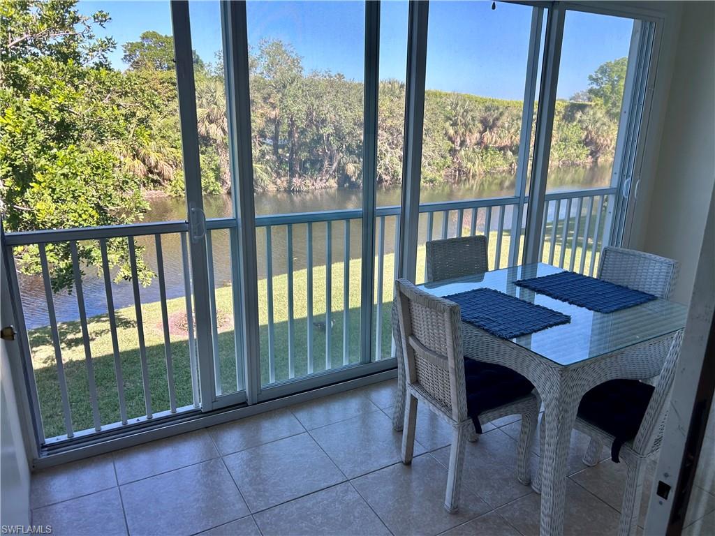 633 Palm View Dr 4 Property Photo 10