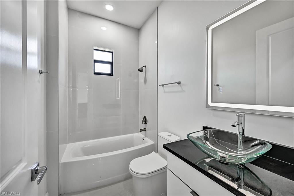 1717 Chiquita Blvd N Property Photo 28