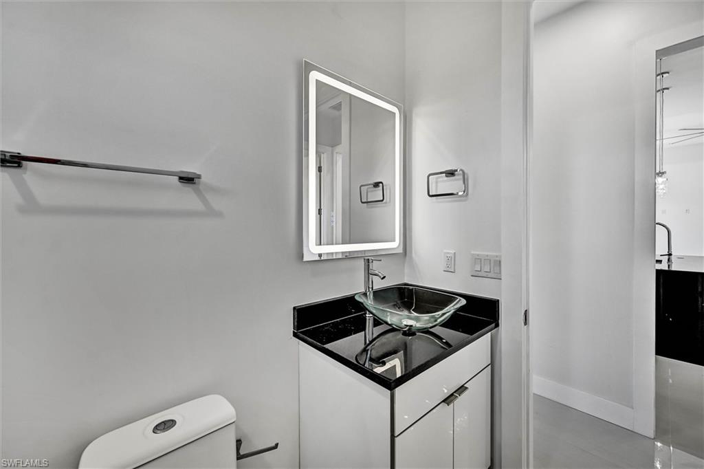 1717 Chiquita Blvd N Property Photo 29