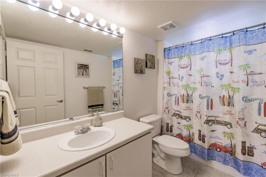 8274 Key Royal Cir 1036 Property Photo 16