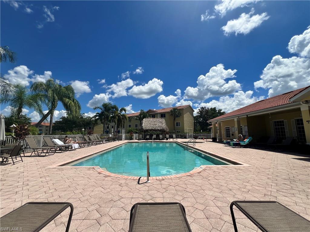 8274 Key Royal Cir 1036 Property Photo 27