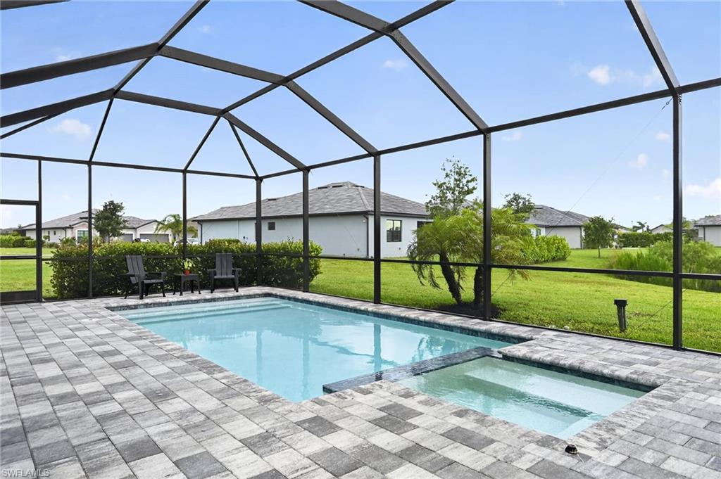 1385 Birdie Dr Property Photo 2