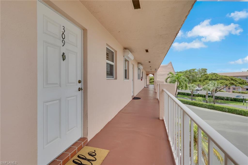 170 Turtle Lake Ct 309 Property Photo 5