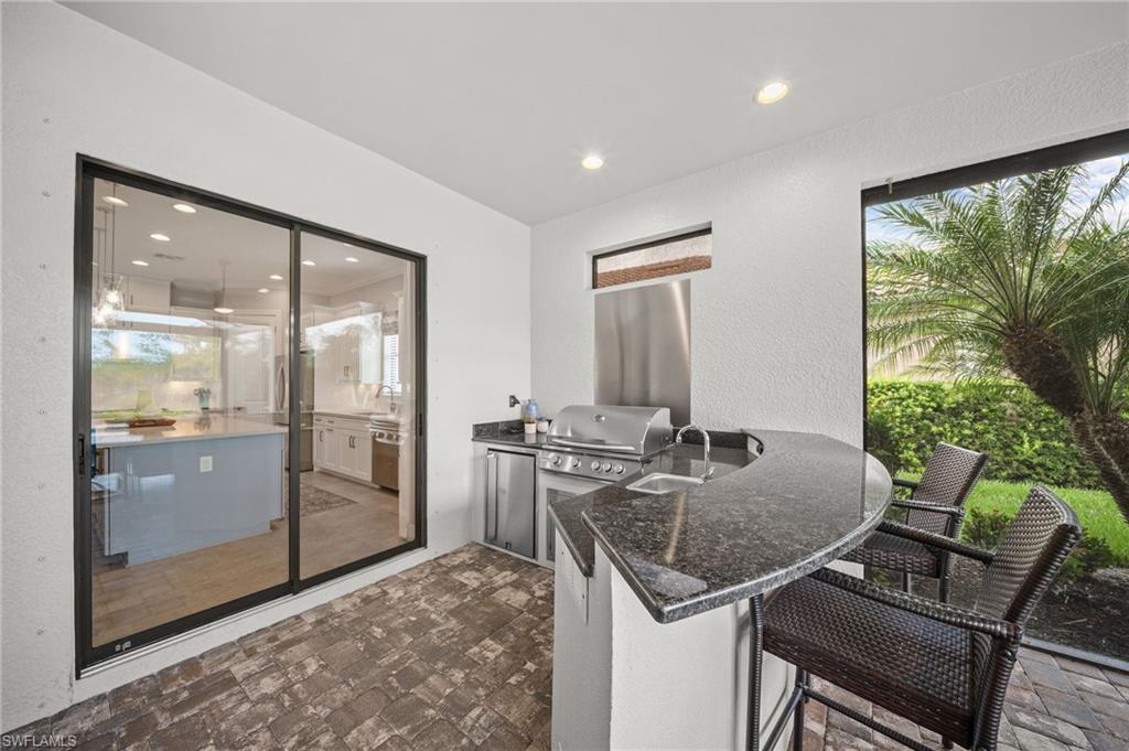 8879 Vaccaro Ct Property Photo 13