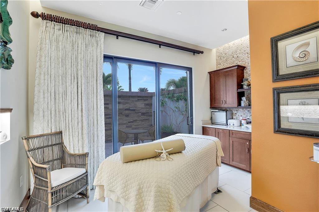 8879 Vaccaro Ct Property Photo 47