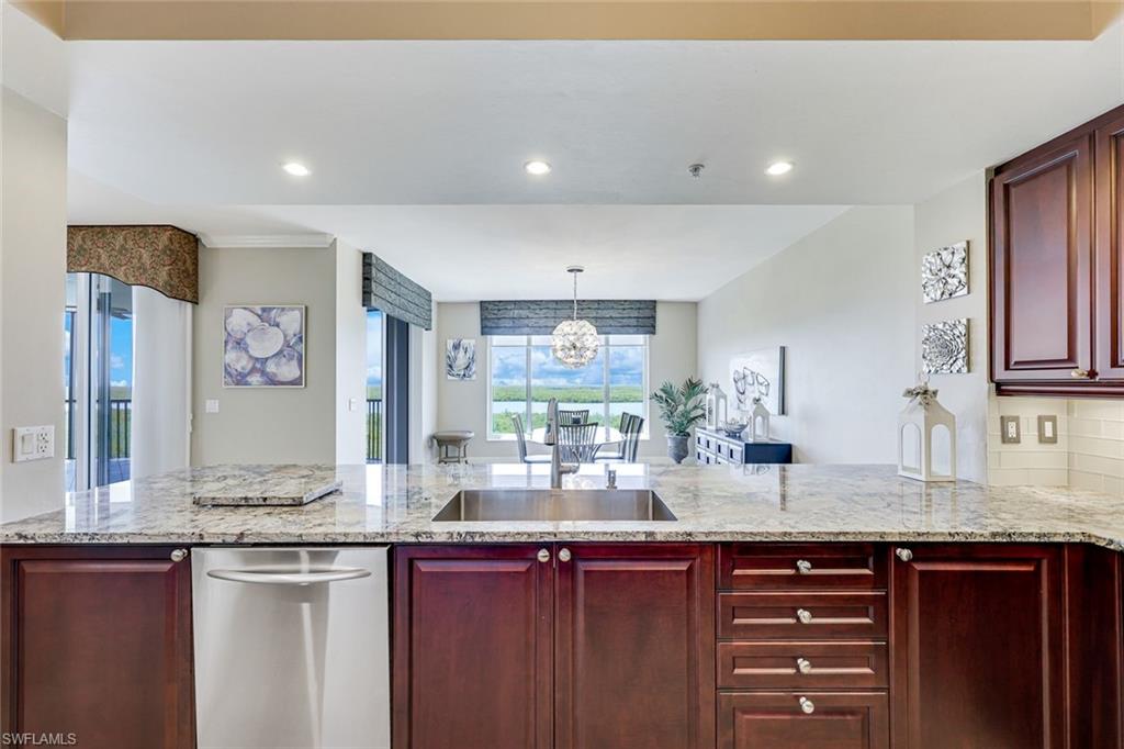 1050 Borghese Ln 605 Property Photo 8