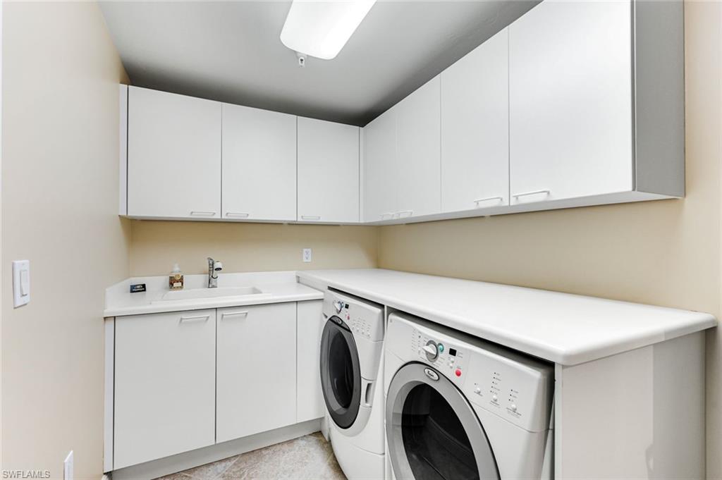 1050 Borghese Ln 605 Property Photo 26