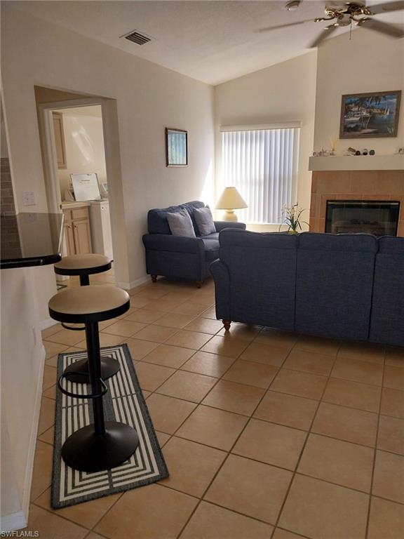 449 Dundee Ct Property Photo 11