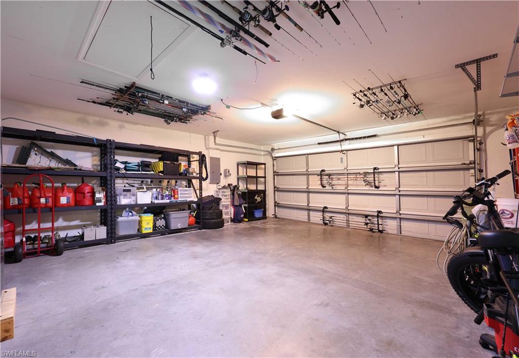 15633 Beachcomber Ave Property Photo 20