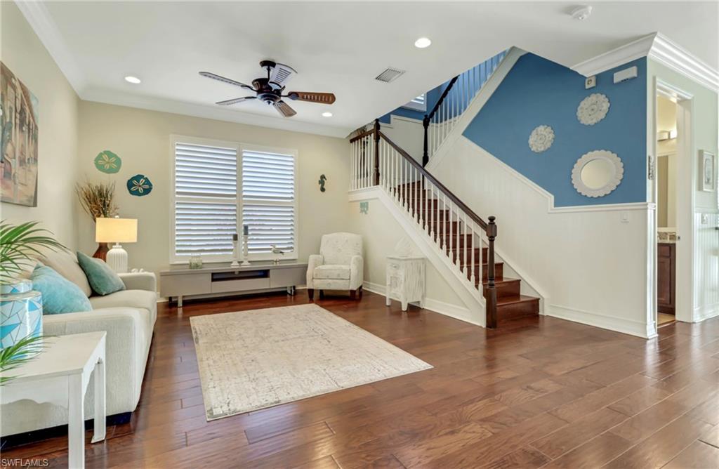 3402 Tigris Ln Property Photo 5