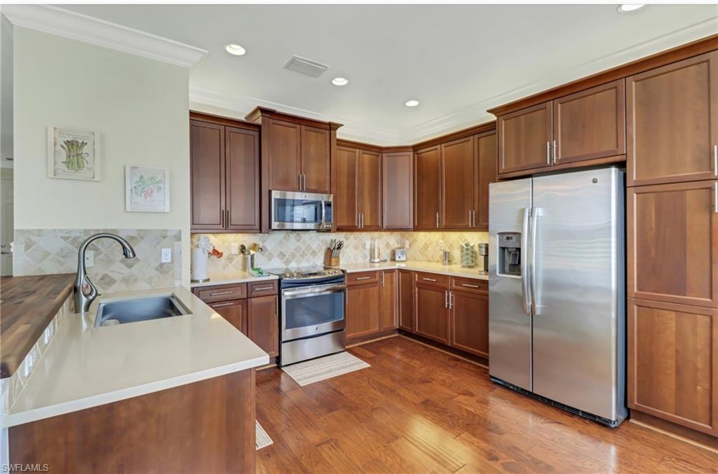 3402 Tigris Ln Property Photo 10