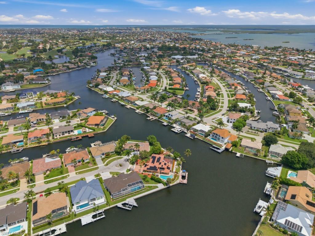 197 Gulfport Ct Property Photo 2