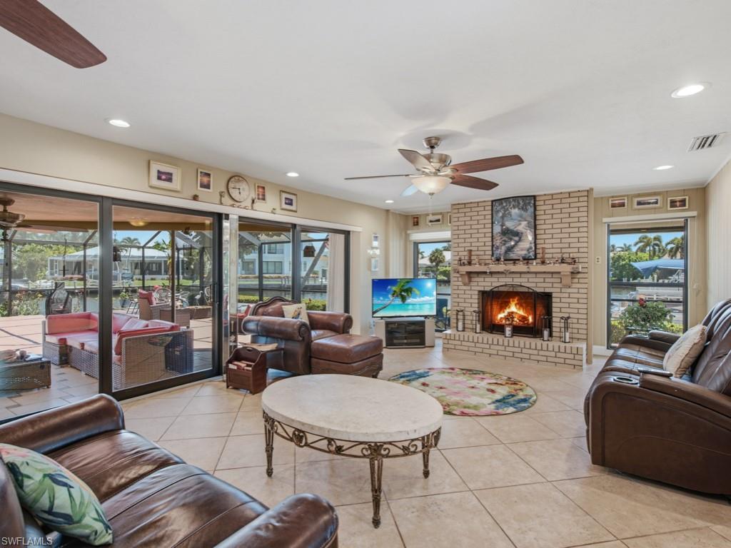 197 Gulfport Ct Property Photo 9