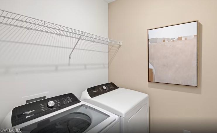 4060 Alexandria Dr Property Photo 12