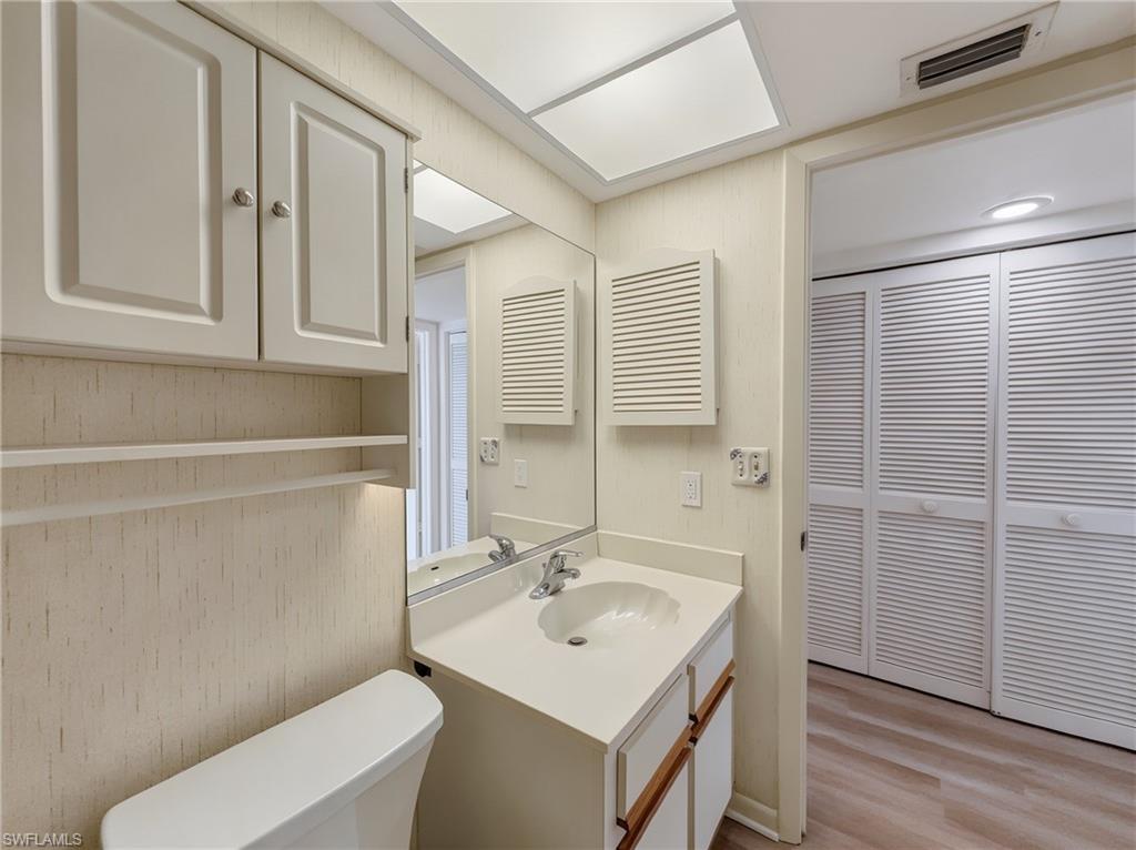 1701 Courtyard Way 105 Property Photo 27