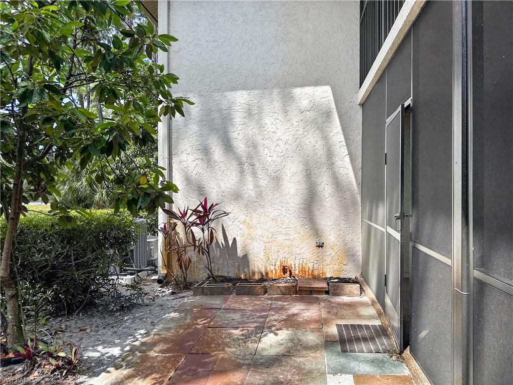 1701 Courtyard Way 105 Property Photo 33