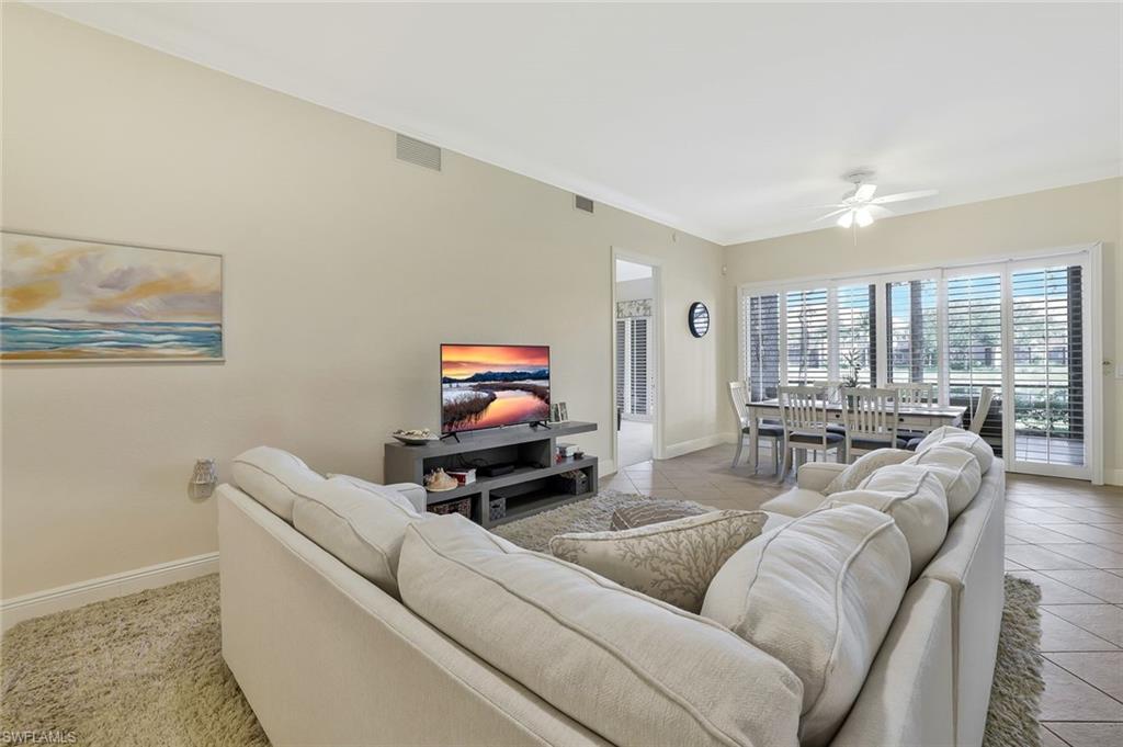 9209 Museo Cir 102 Property Photo 2