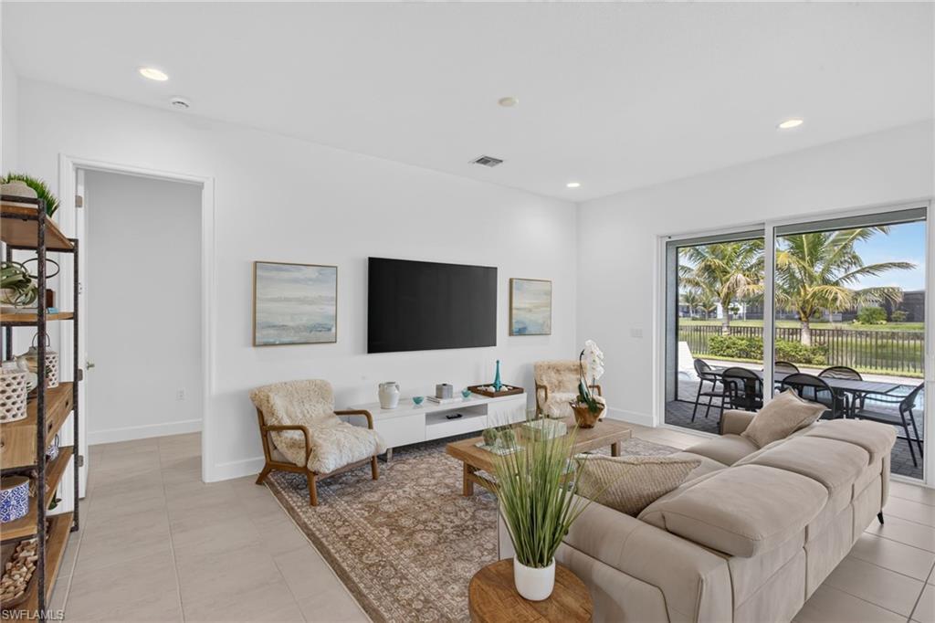 12363 Purple Ficus Way Property Photo 3