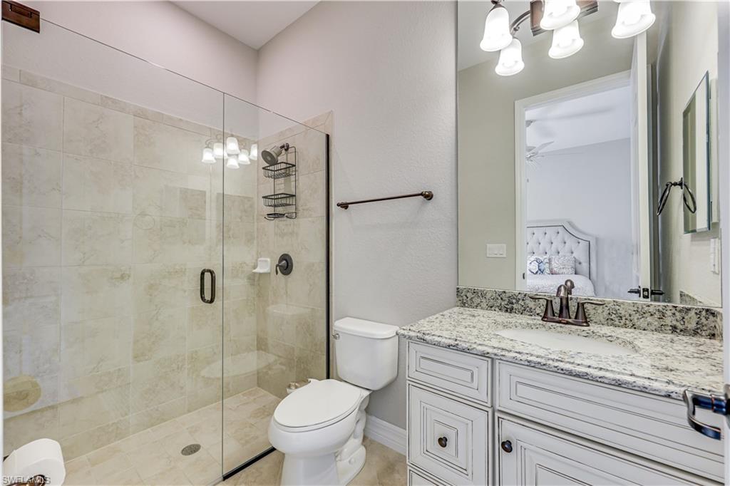 12840 Kinross Ln Property Photo 11