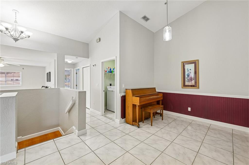 349 Dover Pl 203 Property Photo 12