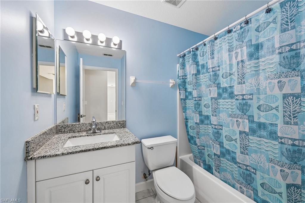 349 Dover Pl 203 Property Photo 19