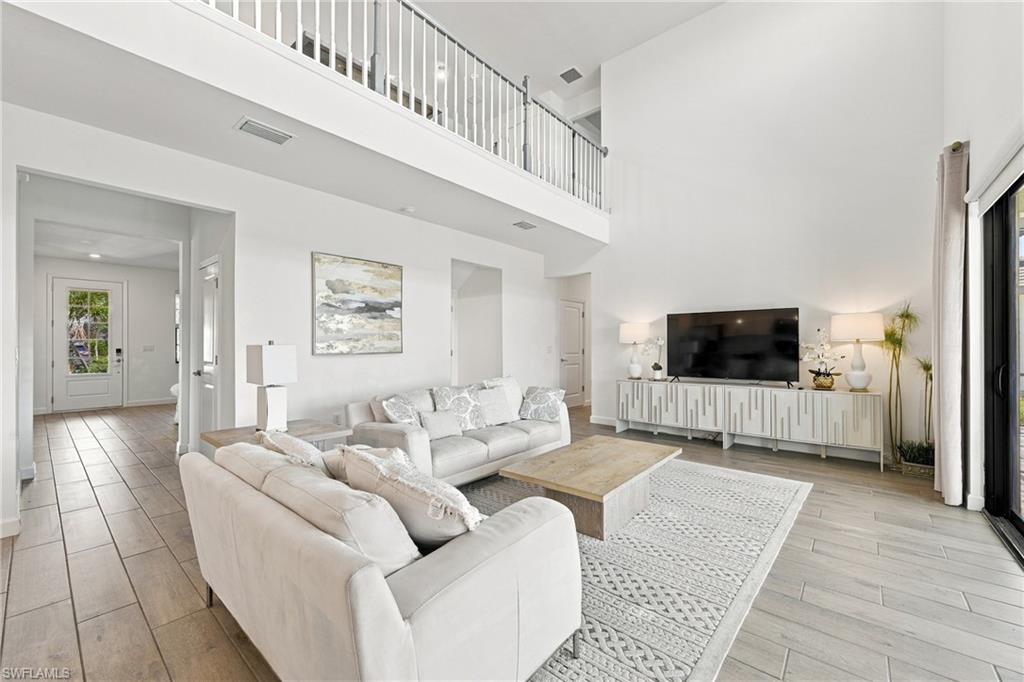 11299 Canopy Loop Property Photo 7