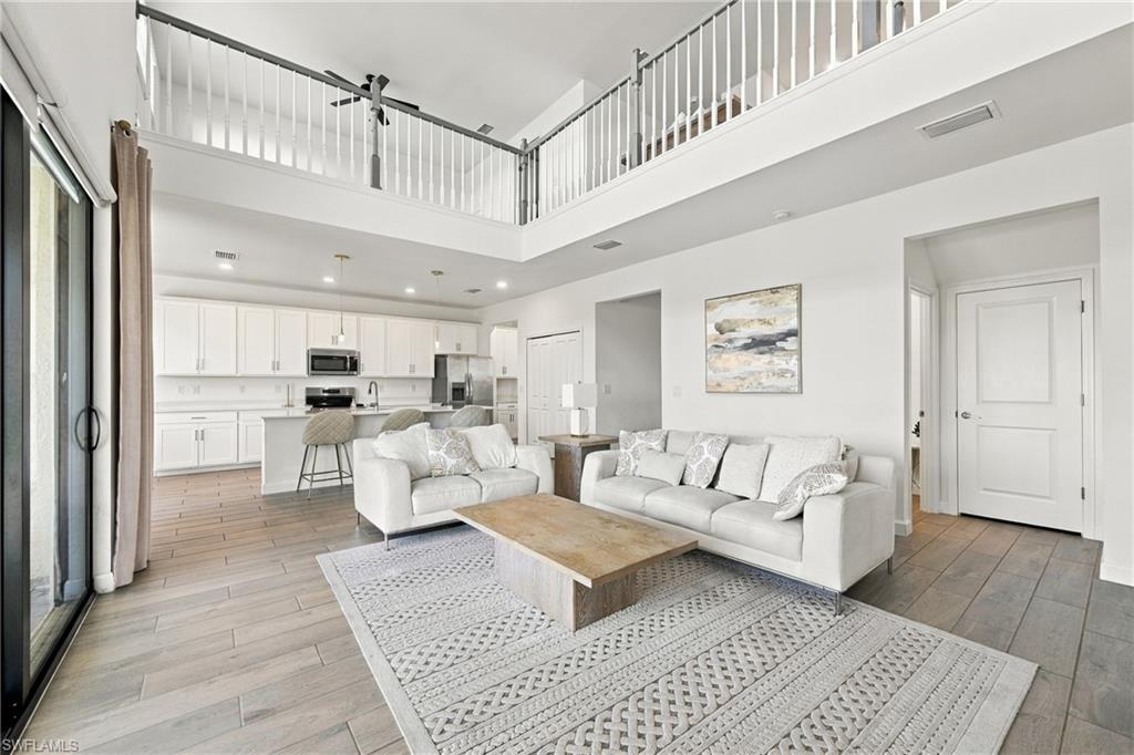11299 Canopy Loop Property Photo 8