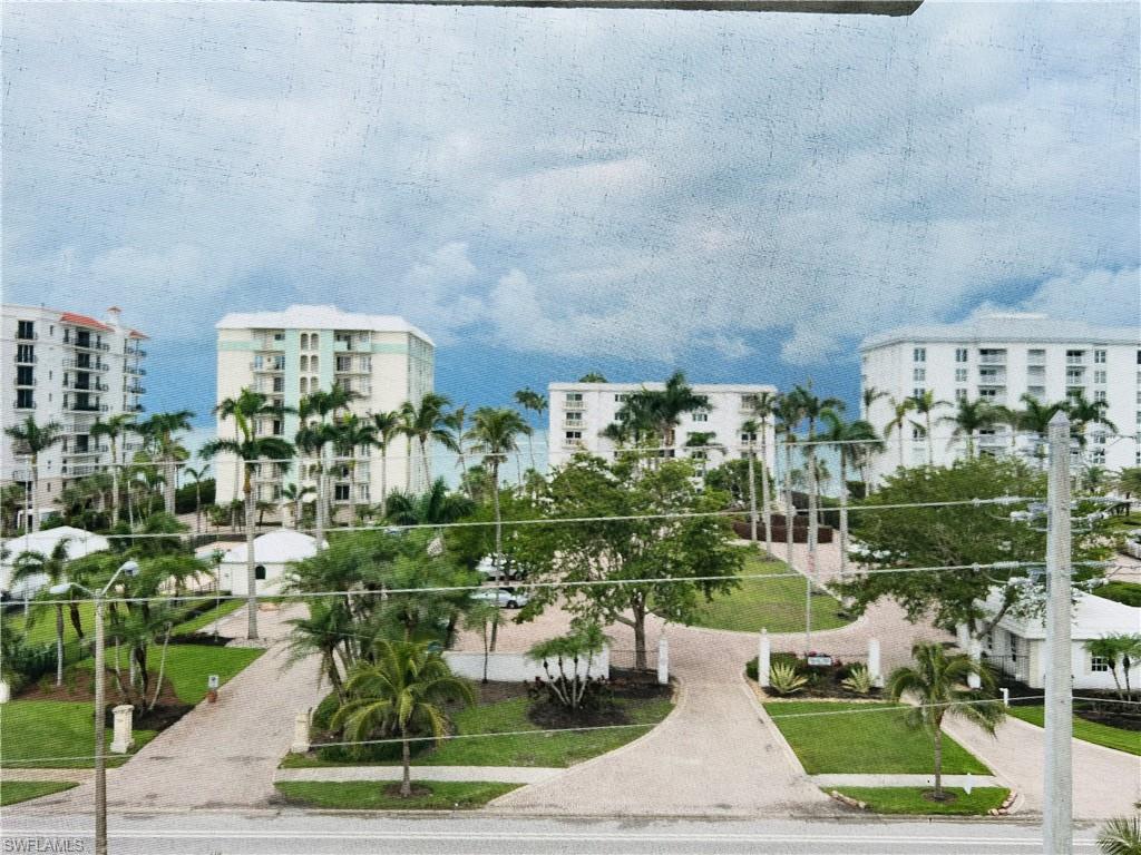 1200 Gulf Shore Blvd N 404 Property Photo 15