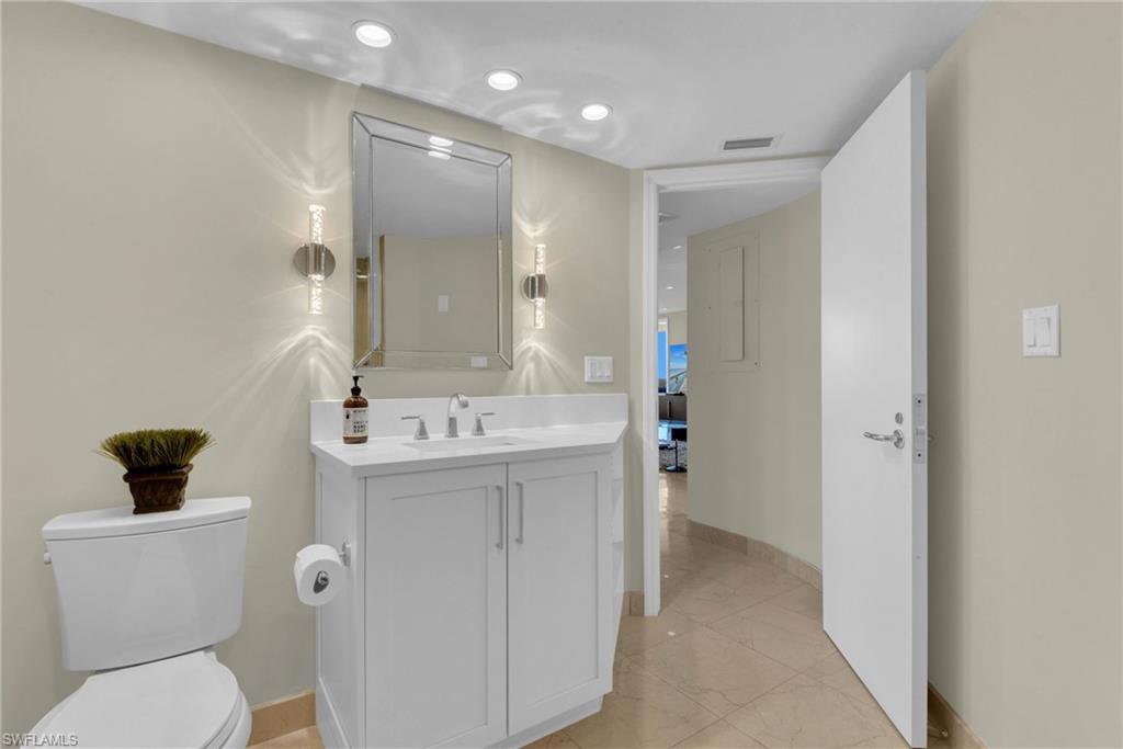 4751 Gulf Shore Blvd N 3 Property Photo 16