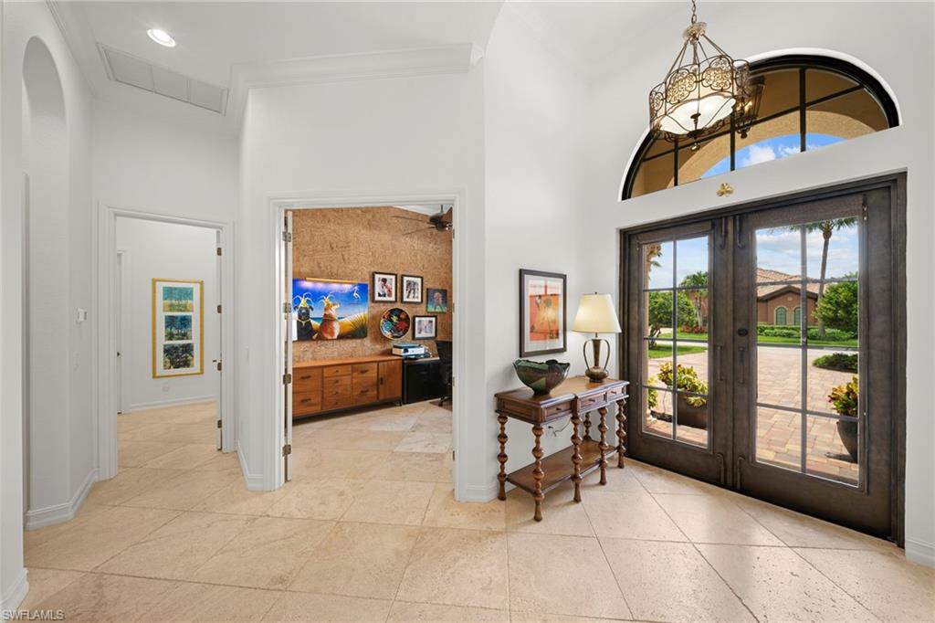 6477 Costa Cir Property Photo 4