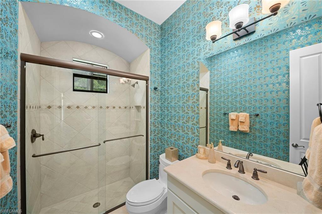 6477 Costa Cir Property Photo 23