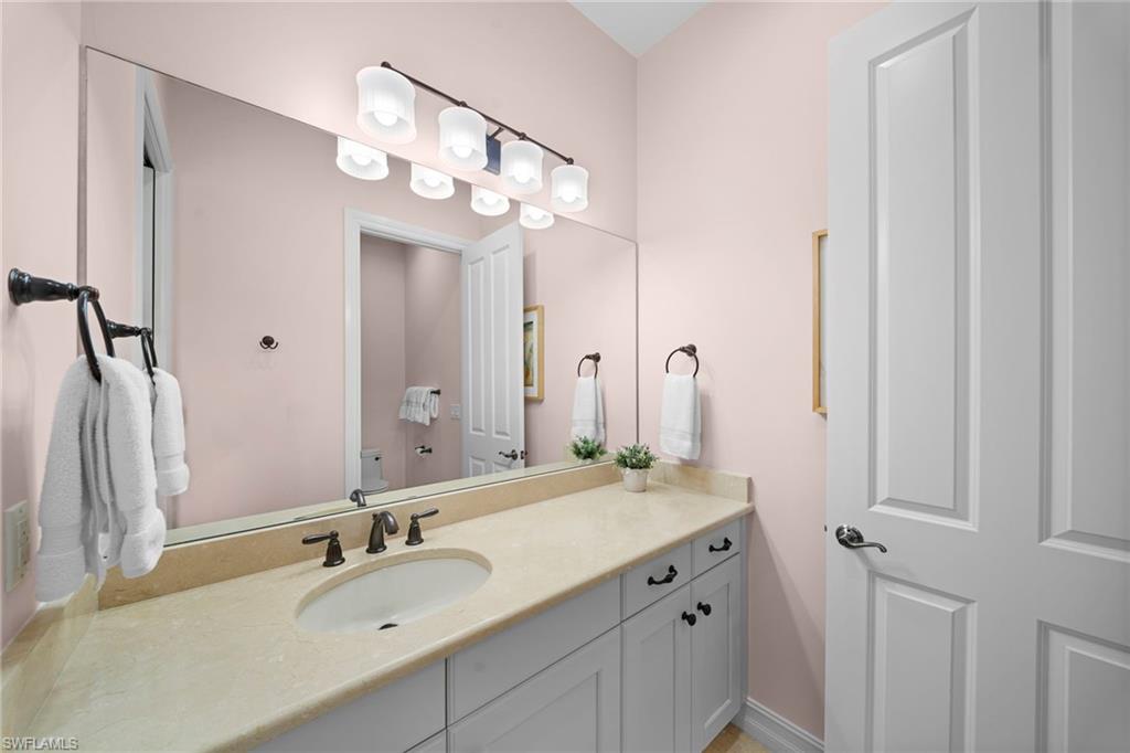 6477 Costa Cir Property Photo 25