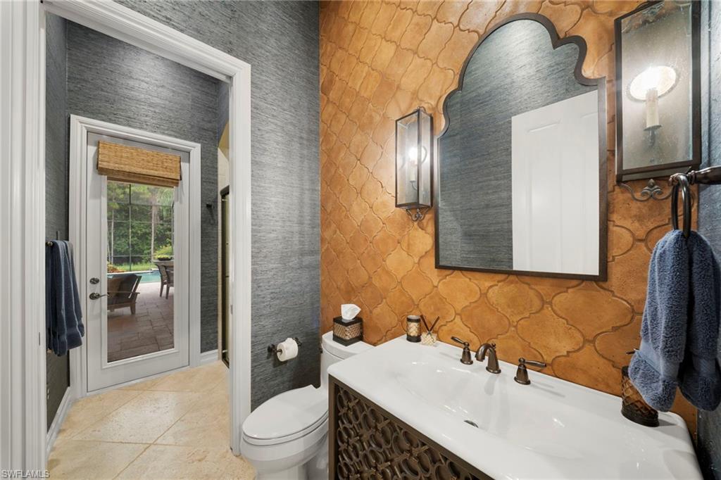 6477 Costa Cir Property Photo 29