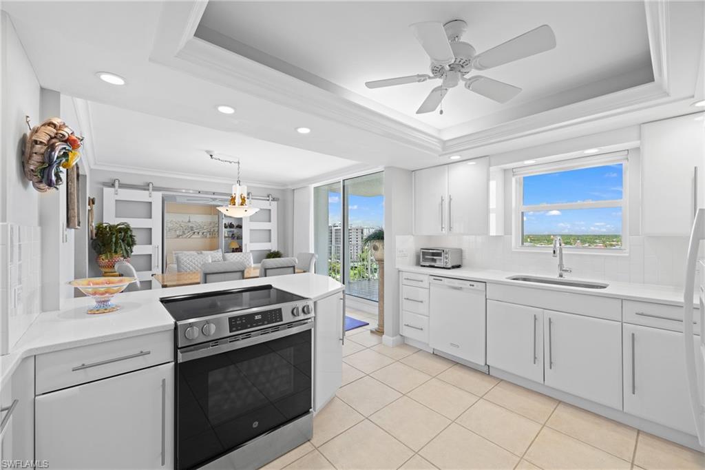 10691 Gulf Shore Dr 1102 Property Photo 15