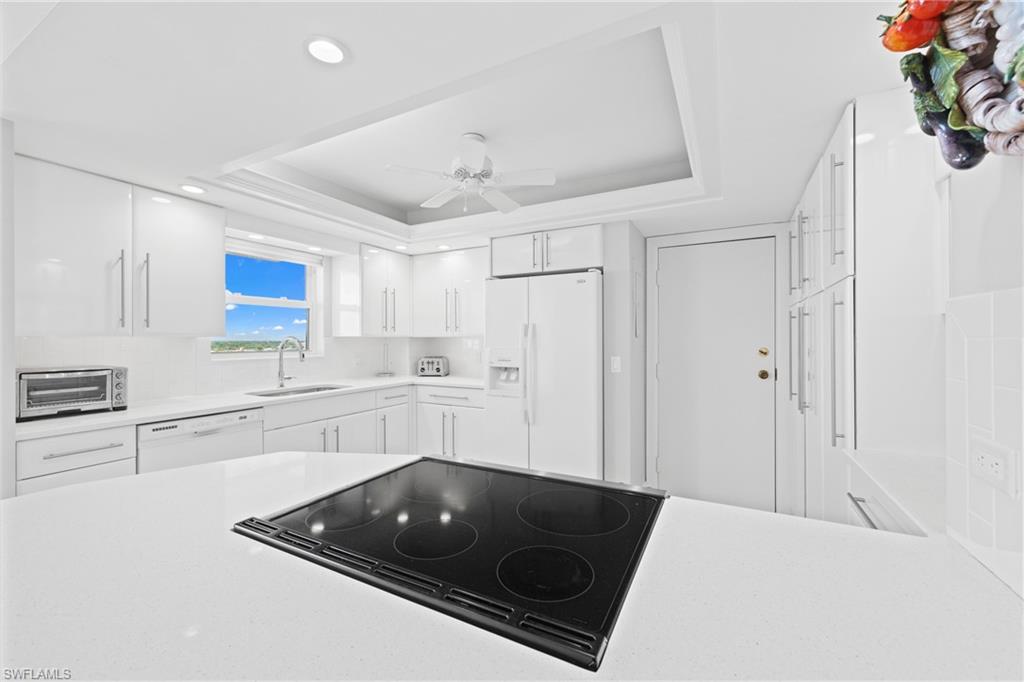 10691 Gulf Shore Dr 1102 Property Photo 17