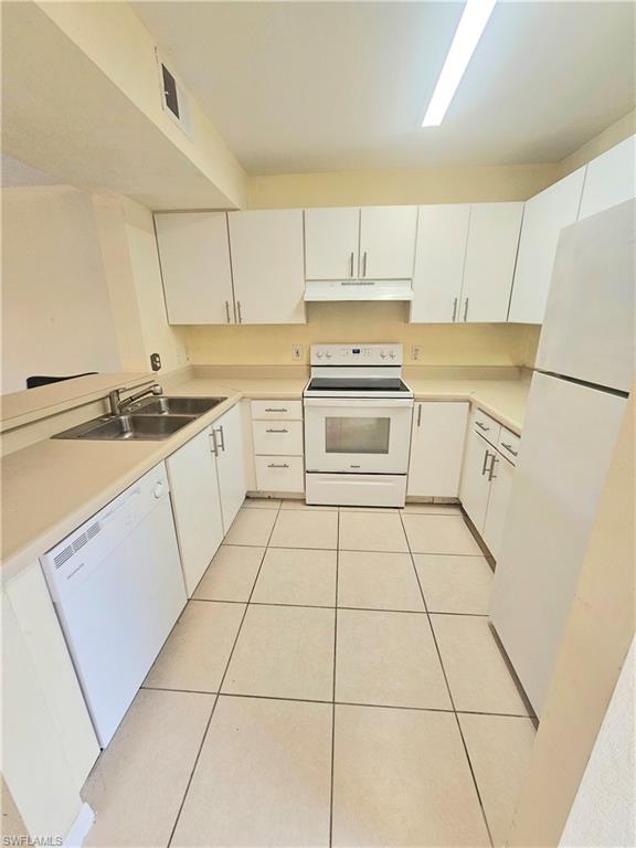 8284 Key Royal Cir 1312 Property Photo 12