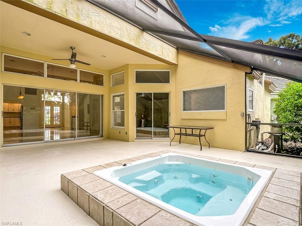 56 Grey Wing Pt Property Photo 3