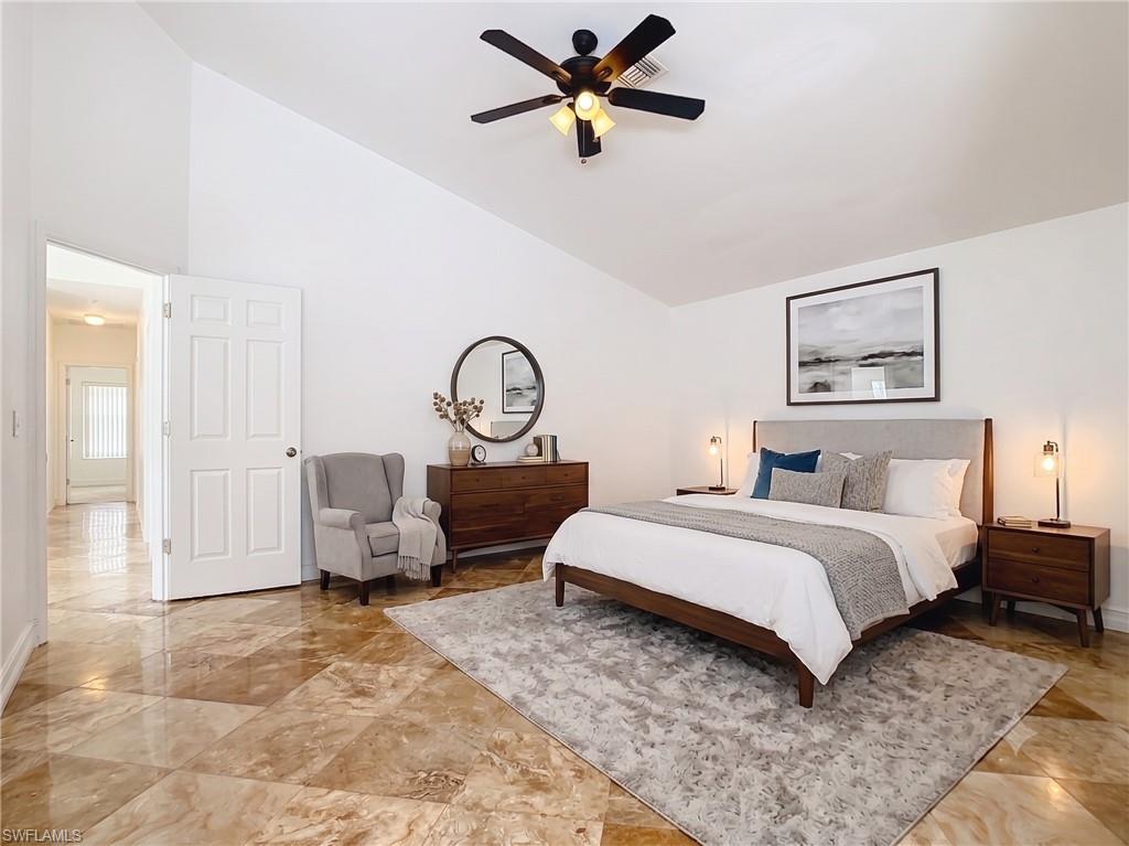 56 Grey Wing Pt Property Photo 4