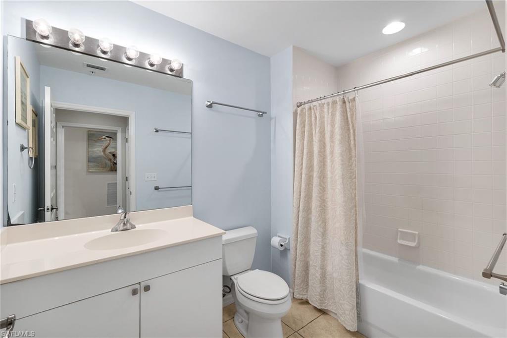 460 Launch Cir 202 Property Photo 16