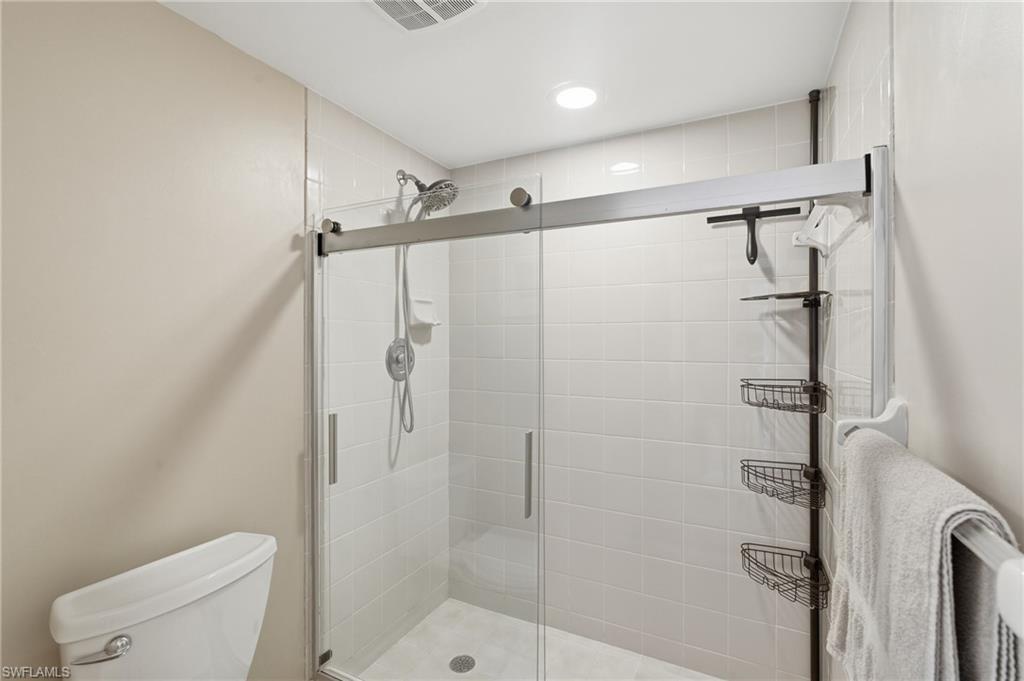 8402 Estero Blvd 1002 Property Photo 15