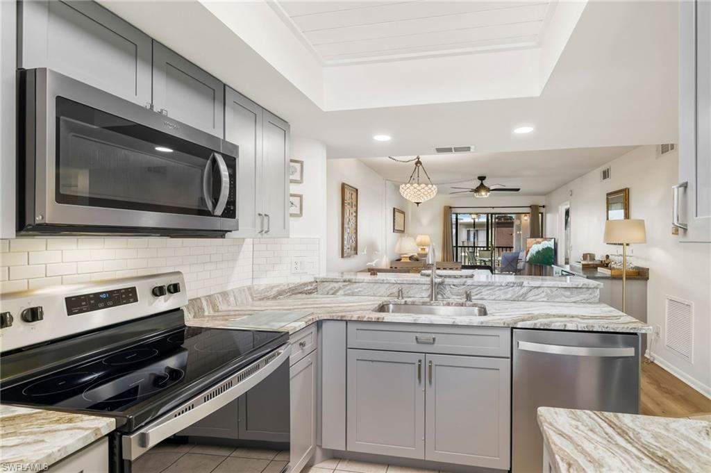 6645 Estero Blvd 305 Property Photo 5