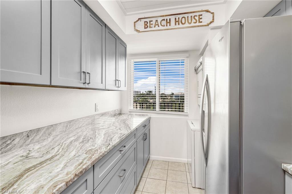 6645 Estero Blvd 305 Property Photo 7