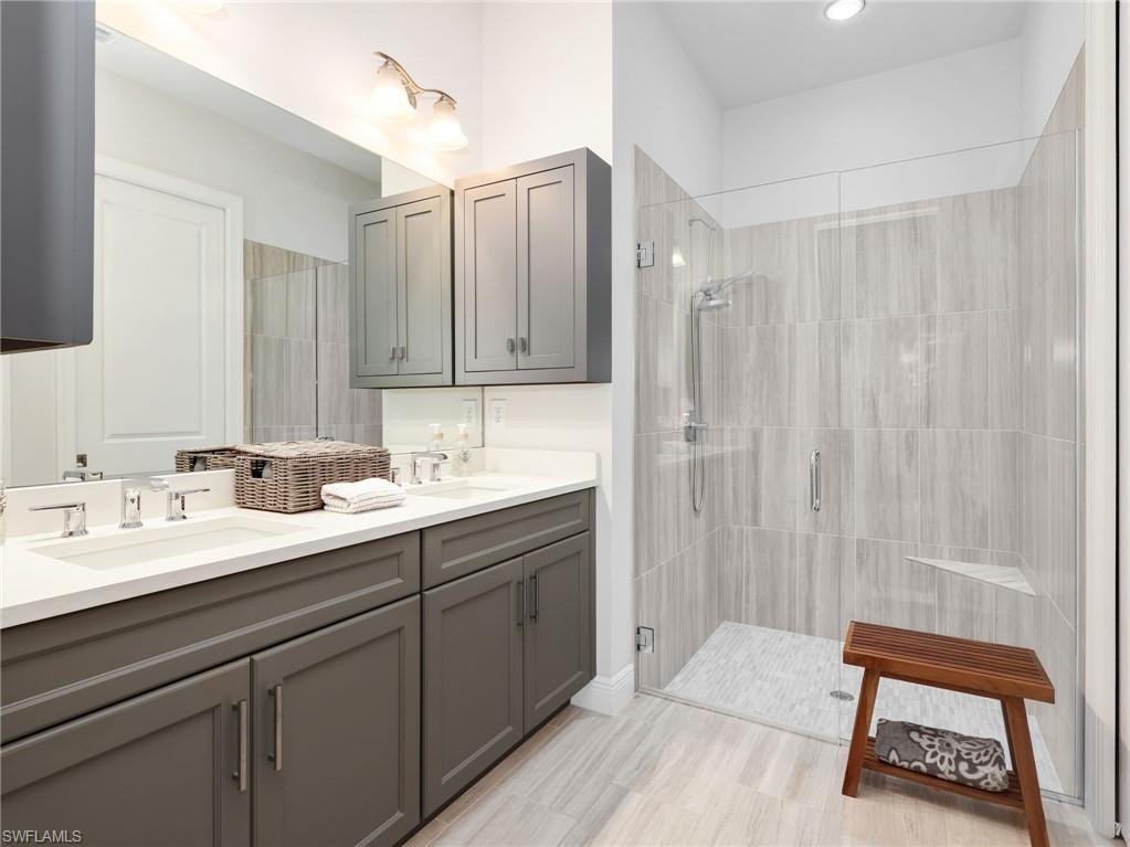8958 Saint Lucia Dr Property Photo 19