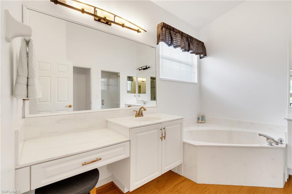 9044 Springview Loop Property Photo 14