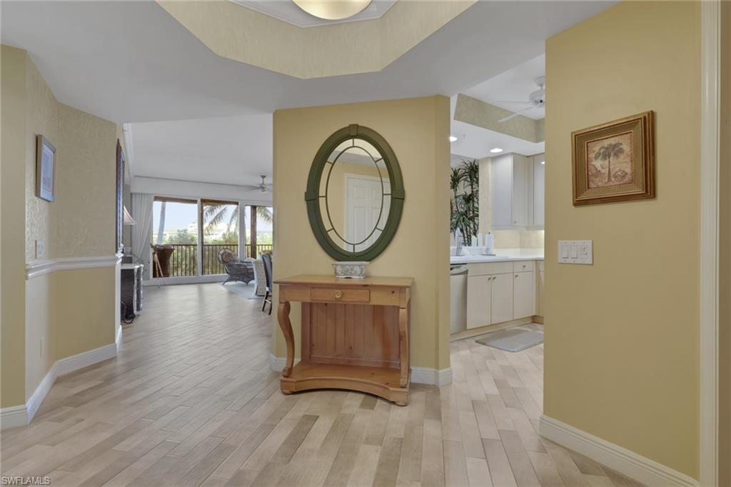 430 Cove Tower Dr 302 Property Photo 6