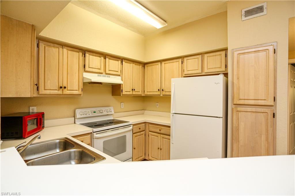 23640 Walden Center Dr 207 Property Photo 9