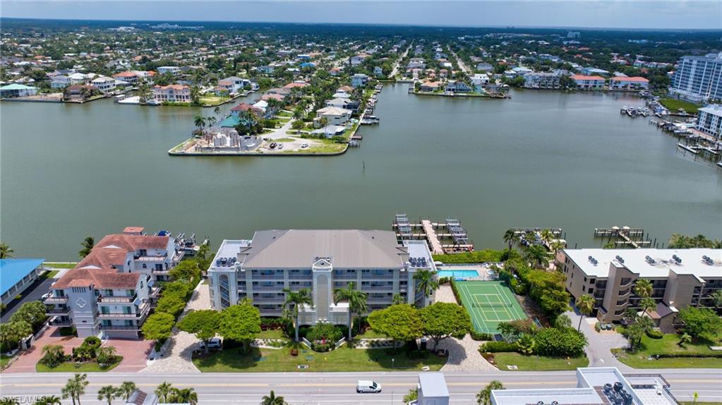 9380 Gulf Shore Dr 402 Property Photo 3