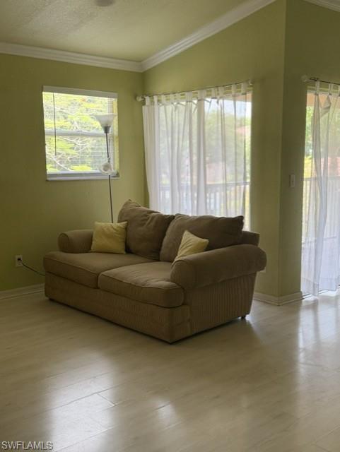 628 Woodshire Ln G12 Property Photo 12