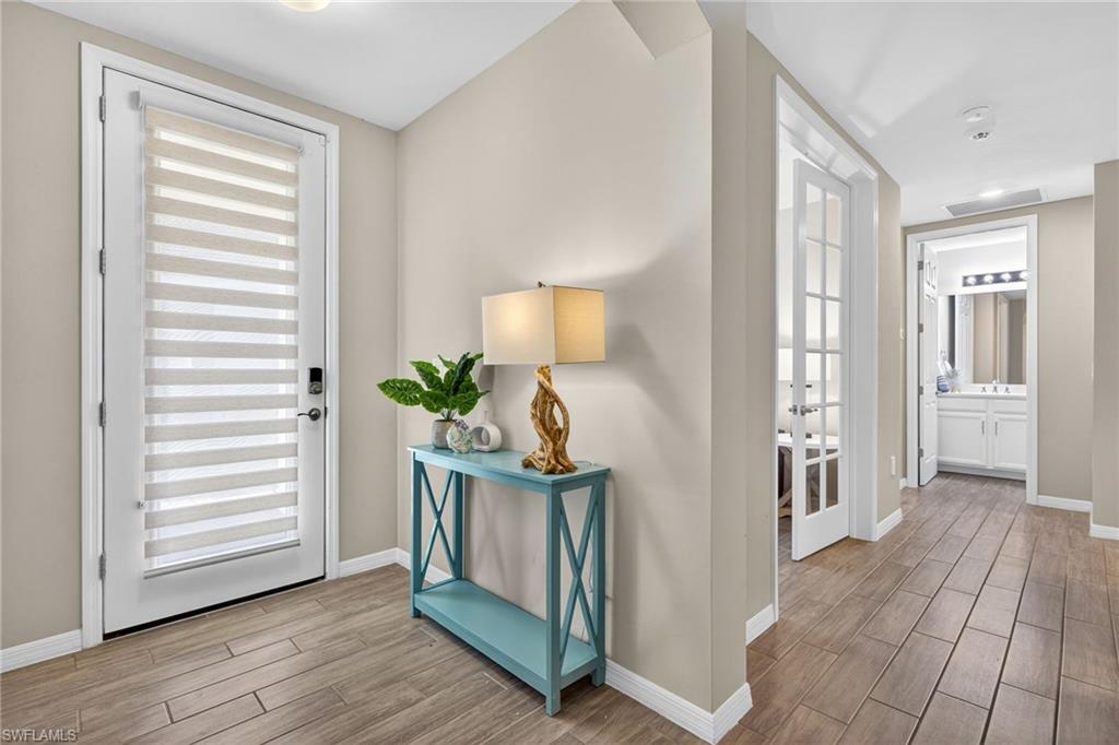 14567 Edgewater Cir Property Photo 2