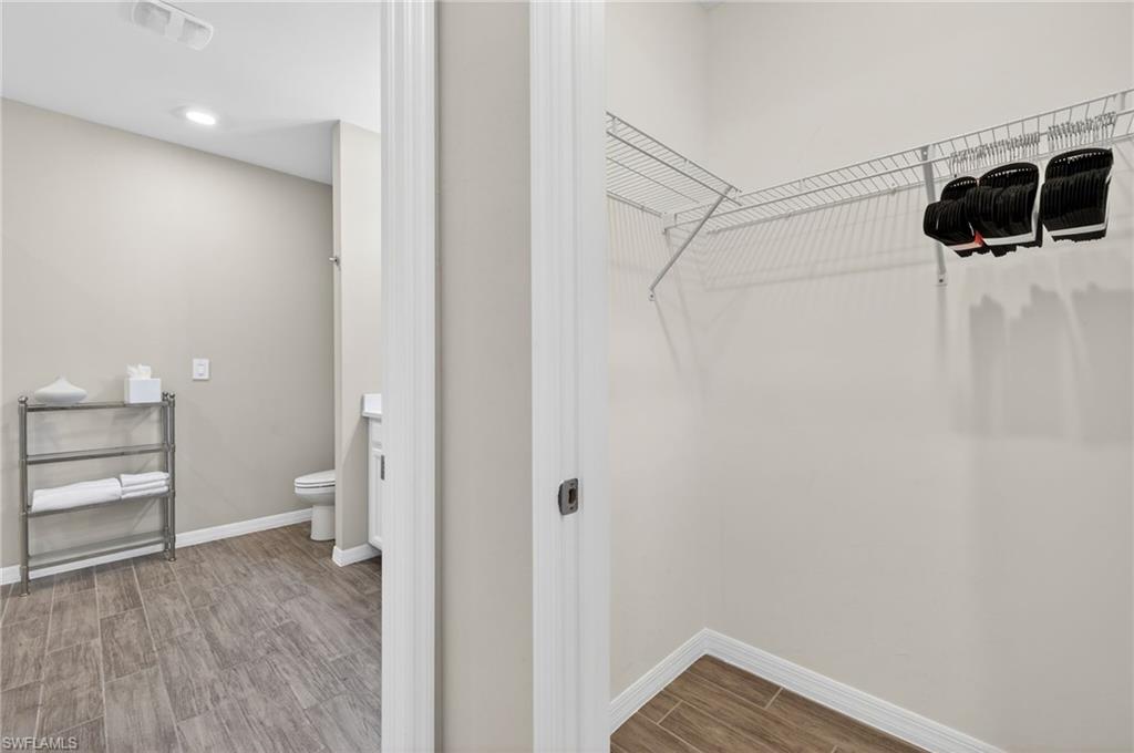 14567 Edgewater Cir Property Photo 22